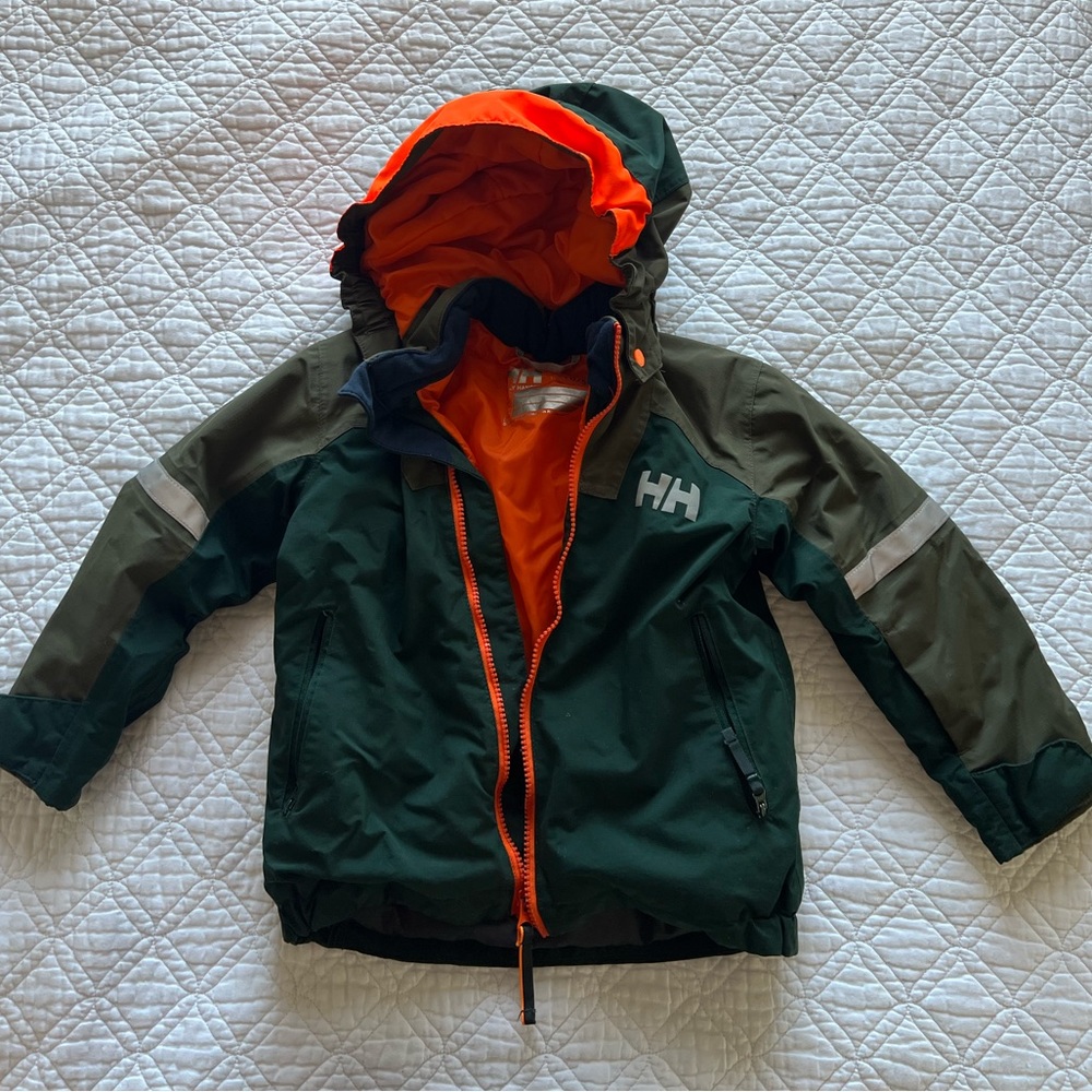 Helly Hansen kid size 5 legend insulated water/wind proof breathable ski jacket